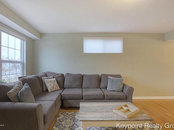 5th image of 2634 Cotherstone Dr SW