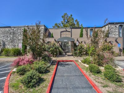 5820 Berkman Dr APT 117, Austin, TX, 78723