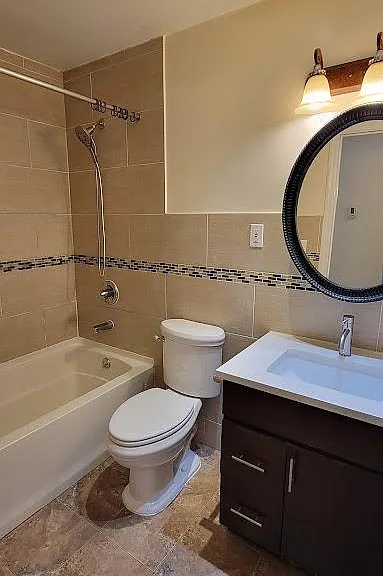 82 Country Pointe Cir #76 — Photo 9
