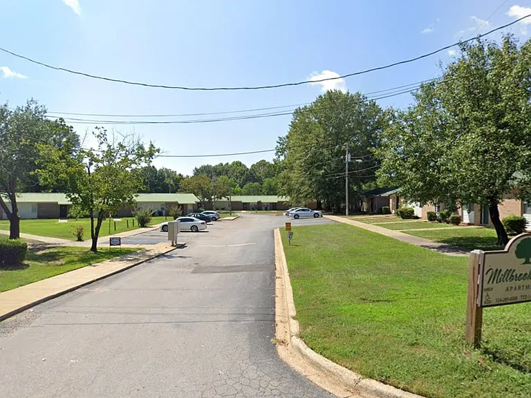 386 Thornfield Dr #386 — Photo 4