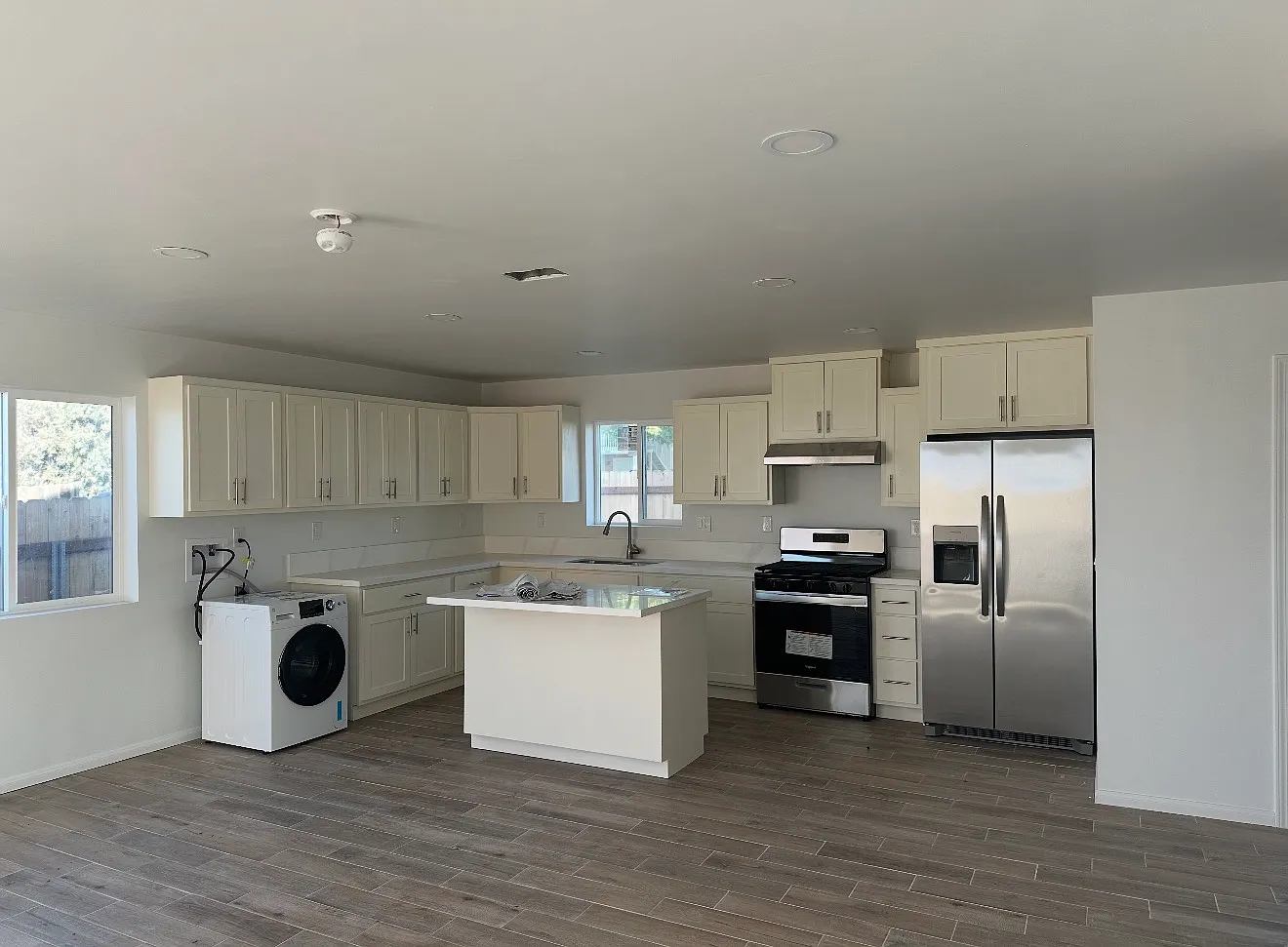 3981 Quince St — Photo 1