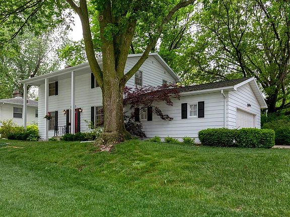 2nd image of 1703 Belle Ave