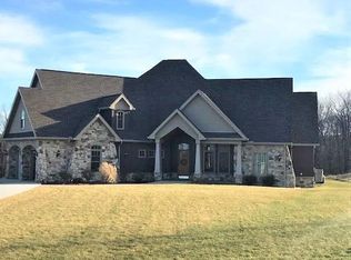 131 Terrapin Dr, Windber, PA 15963
