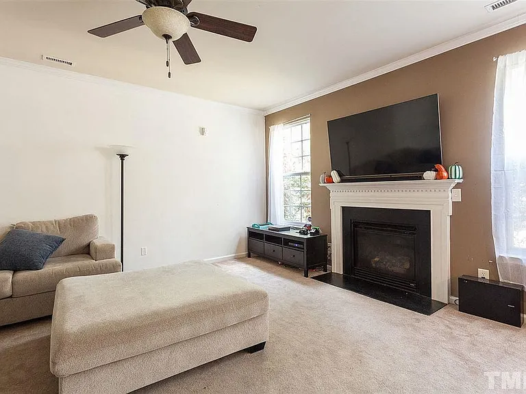 36 Autumn Leaf Ln — Photo 19