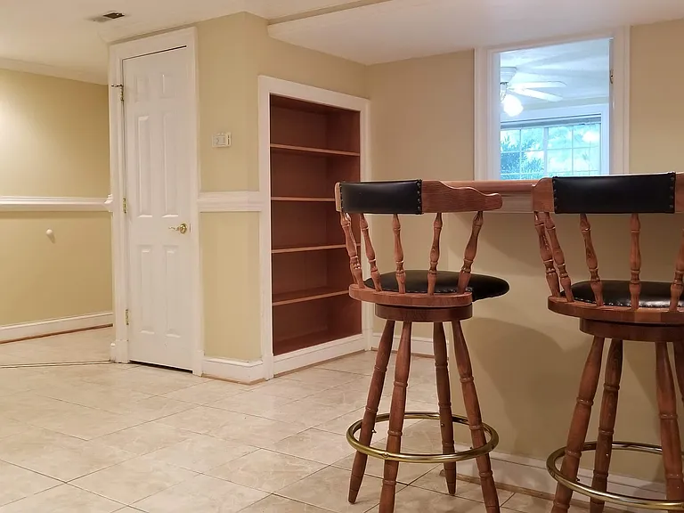 1412 N Rolfe St #1 — Photo 6