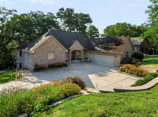 7511 S Poplar Point Dr, Trafalgar, IN 46181