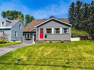 116 W Molloy Rd, Syracuse, NY 13211