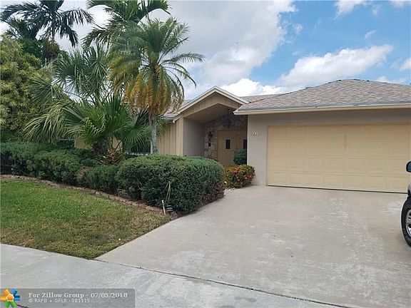 2nd image of 6821 NW 45th Ct