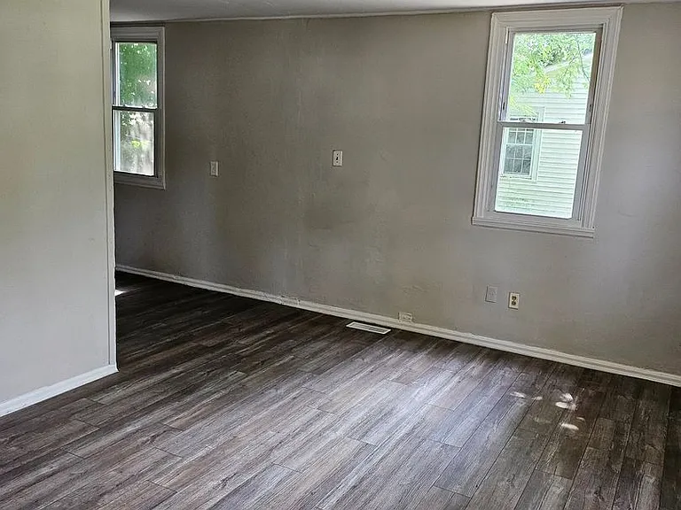 1609 Rheinhardt Ave — Photo 8