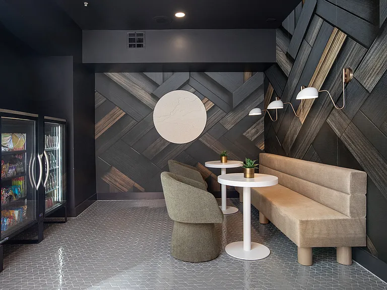 Sabine Street Lofts — Photo 10