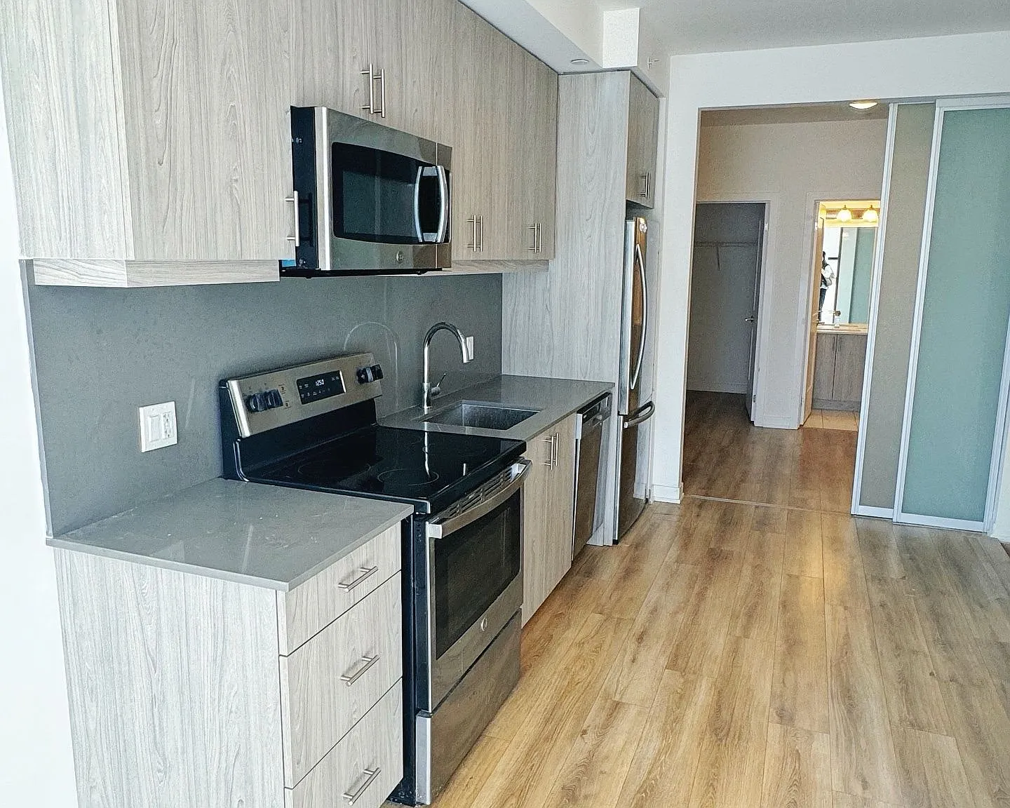 3 bed, $2,850 — Photo 4