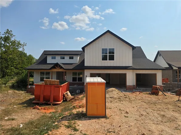 1031 Vaughn Rd, Bentonville, AR 72713