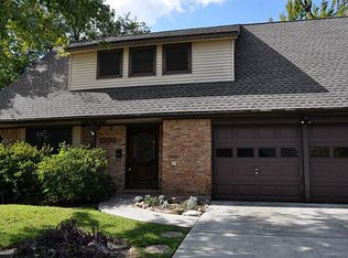 11130 Sageriver Dr, Houston, TX 77089