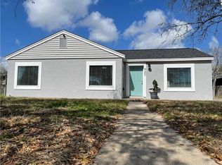 420 Glenmore St, Corpus Christi, TX 78412