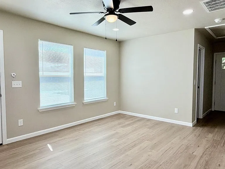 20 Sarasue Ln — Photo 10