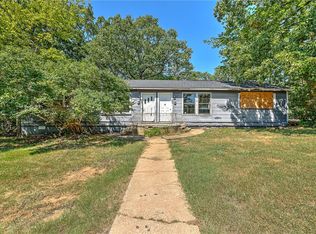 566 & 568 E Rebecca St, Fayetteville, AR 72701