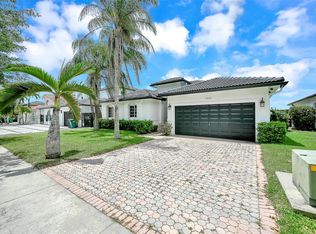 14576 SW 161st Pl, Miami, FL 33196