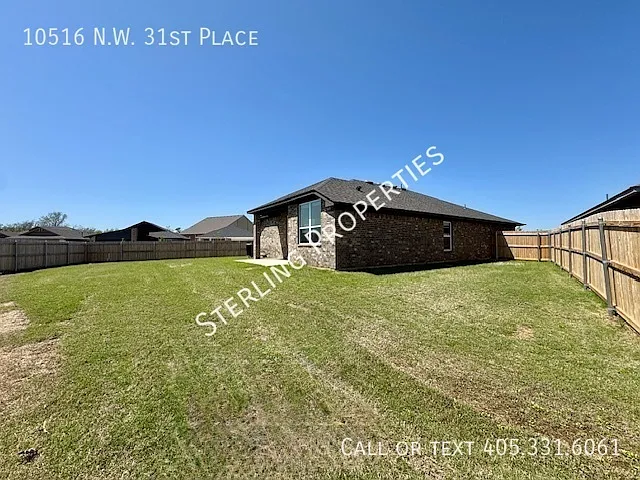 10516 NW 31st Pl — Photo 37