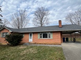 600 Broce Dr, Blacksburg, VA 24060