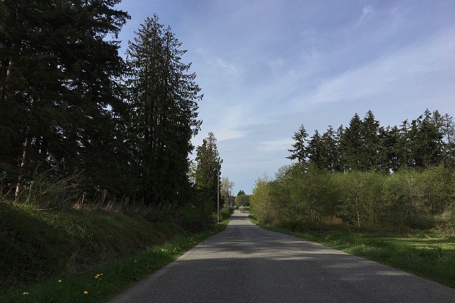 2nd image of 755 S Bagley Creek Rd