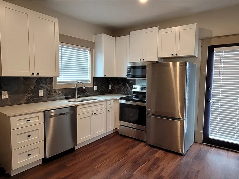 1018 E Gwinnett St #B — Photo 4