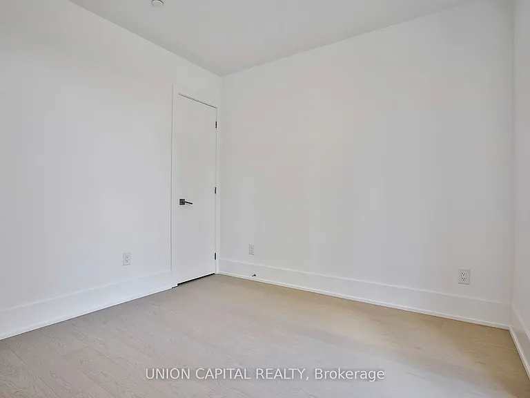 36 Olive Ave #Townhouse 103 — Photo 7