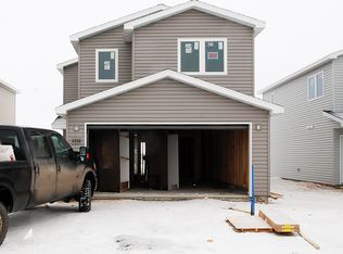 6906 Majestic Lp, Lincoln, ND 58504