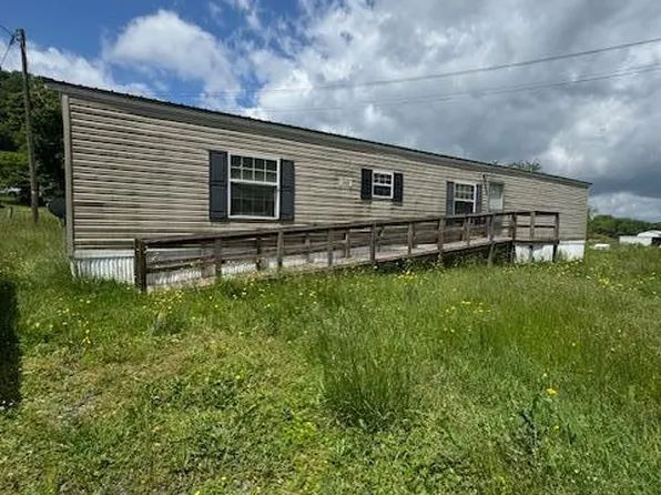 1642 Saint Clairs Creek Rd, Chilhowie, VA 24319