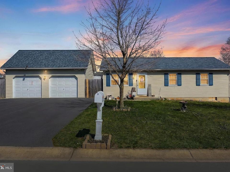 1st image of 3551 Ruffed Grouse Dr