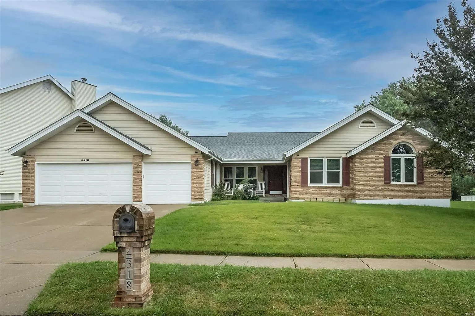4318 Portland Lake Dr photo 1