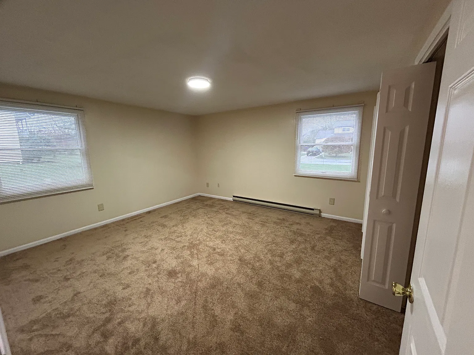 2 bed, 935 sqft, $1,175 — Photo 4
