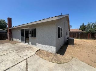 6883 Olympia Dr, Riverside, CA 92503