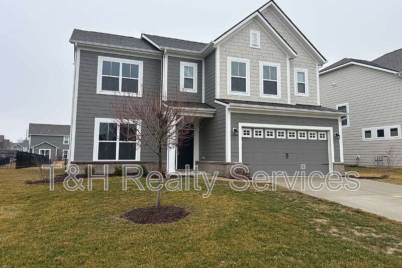 1st image of 19195 Horsewood Dr