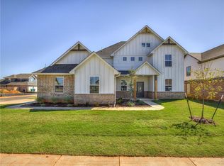 3100 Pinnacle Peak Dr, Yukon, OK 73099