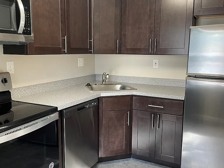 Metropolitan Marlton — Photo 10