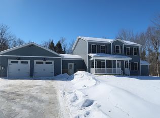 17 Richard Rd, Sidney, ME 04330