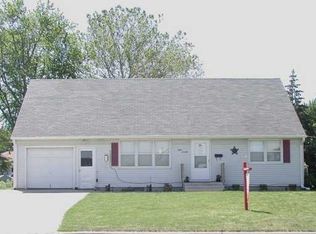 870 31st St, Marion, IA 52302