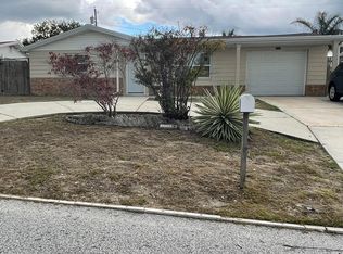 3306 Briar Cliff Dr, Holiday, FL 34691