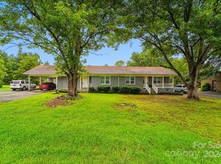 302 Taylor Rd, Stanley, NC 28164