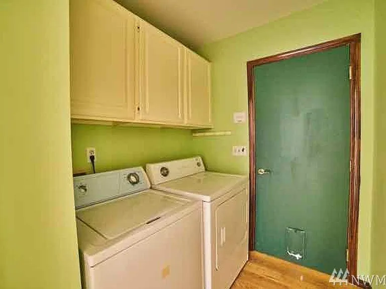 4118 209th Pl NE — Photo 17