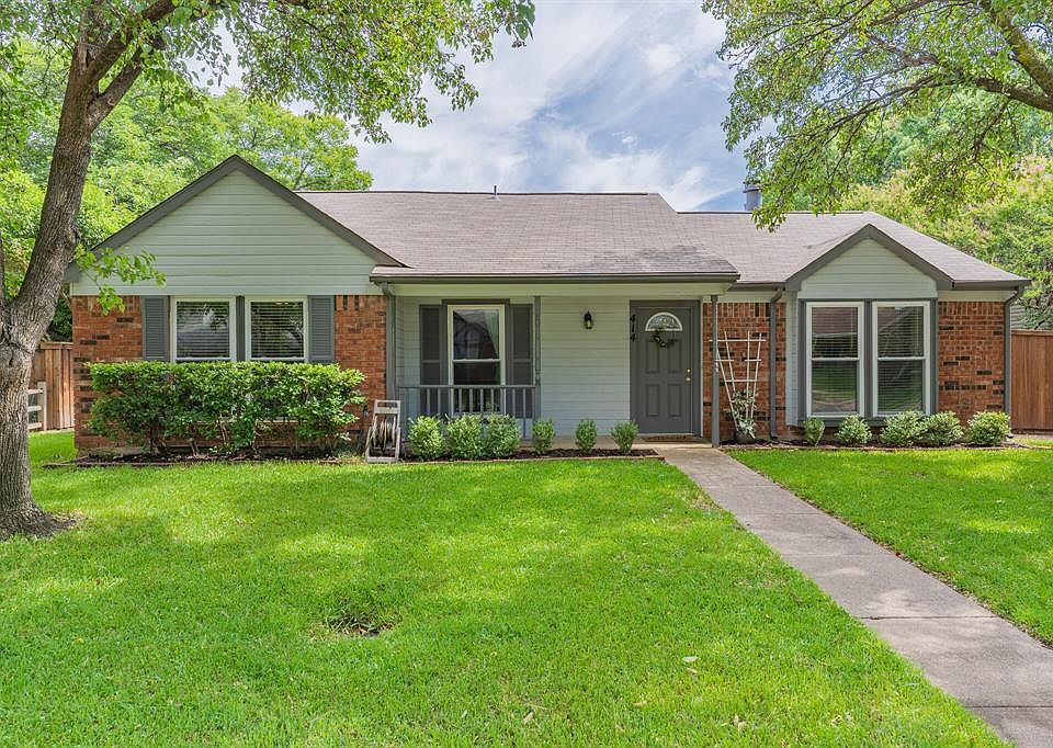 1st image of 414 Wind Wood Dr