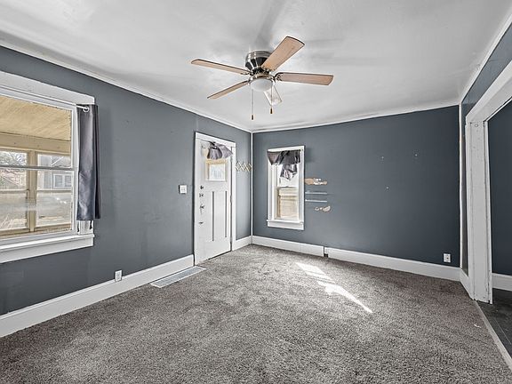 5th image of 2441 21st Ave