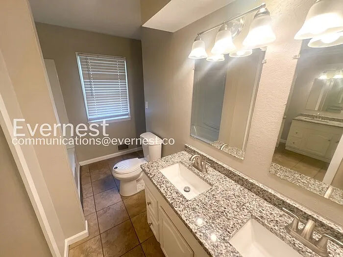 6100 E 109th St — Photo 7