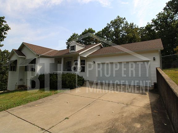 2nd image of 140 Gettysburg Ave