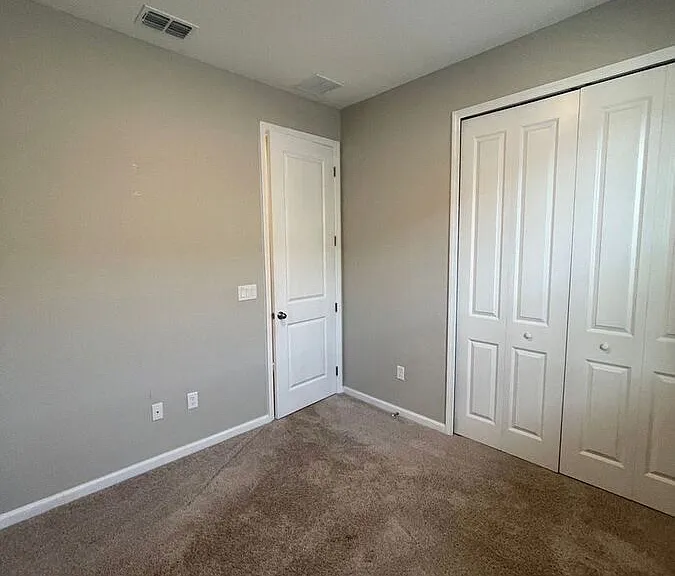 824 Blue Creek Dr — Photo 25