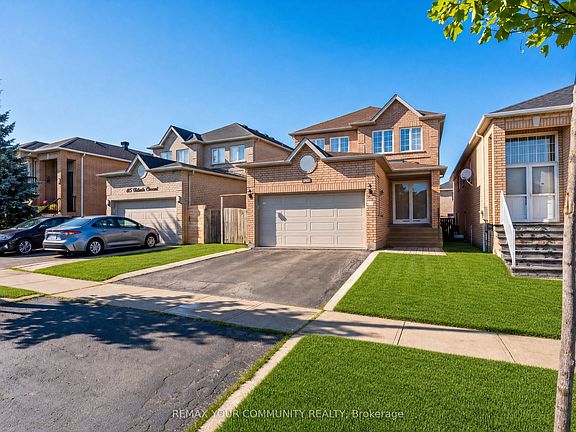 3rd image of 129 Colombo Cres