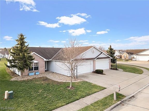 2nd image of 143 Reserve Cir