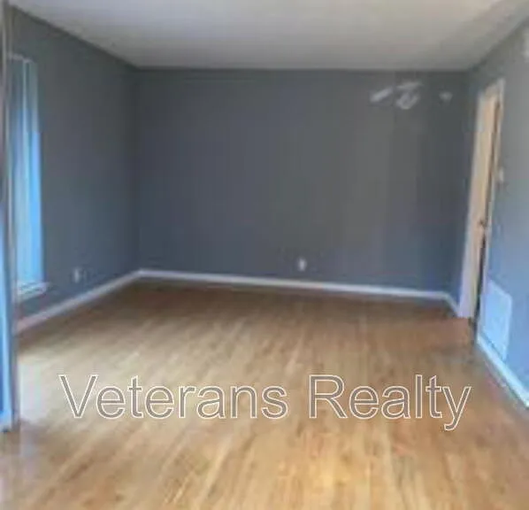 210 Lanai Vlg #C — Photo 4