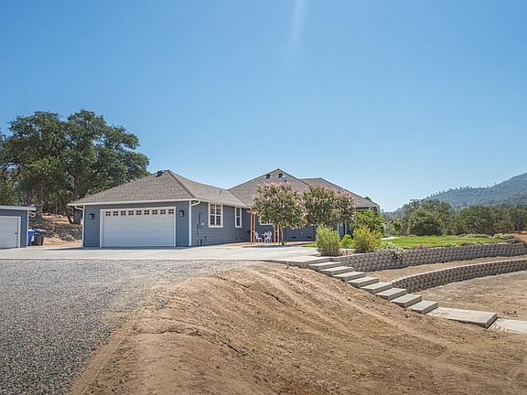 4th image of 32084 Muleshoe Ln