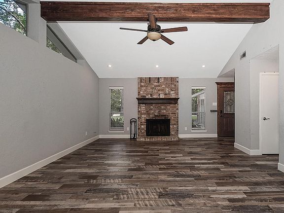 2nd image of 24 Green Field Pl